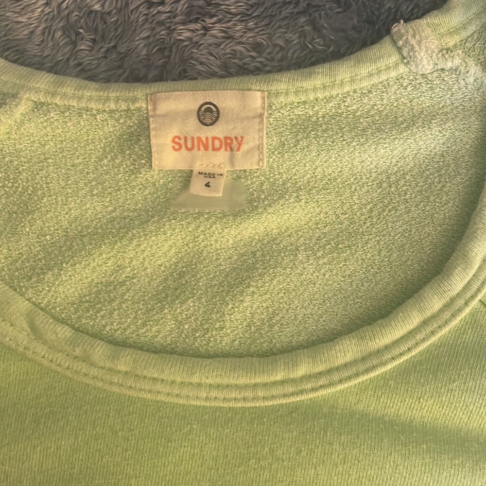 Sundry Sweatshirt. Size 4 - Picture 2 of 3